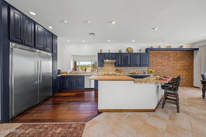 39405 N Spur Cross Rd, Cave Creek, AZ 85331