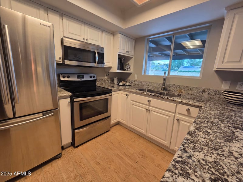 3941 Cholla St, Phoenix, AZ 85028