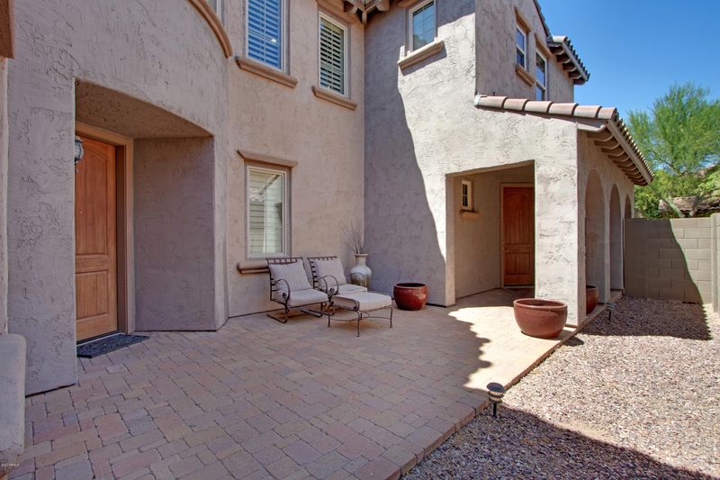 3941 E Half Hitch Pl, Phoenix, AZ 85050