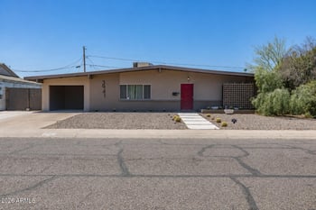 3941 Mercer Ln, Phoenix, AZ 85028