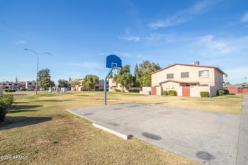 3941 W Wonderview Rd, Phoenix, AZ 85019