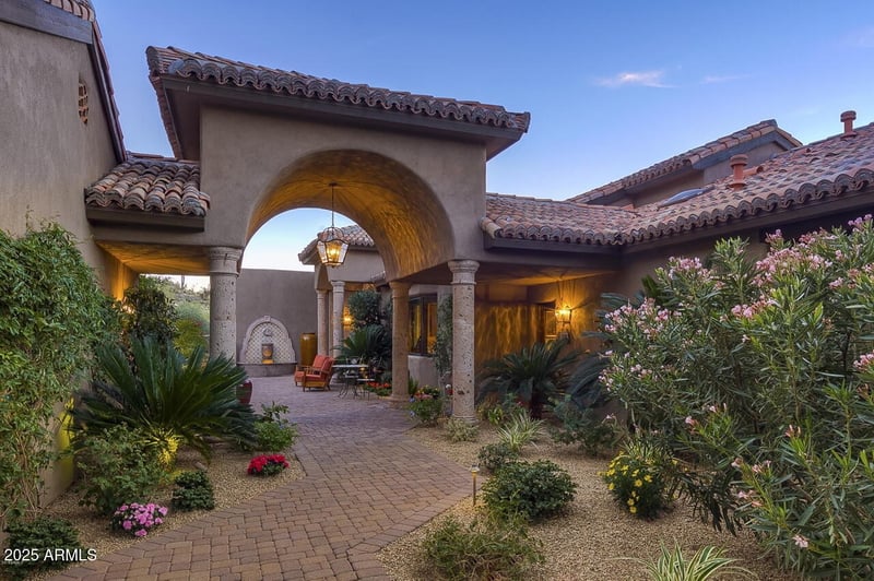 39415 Tom Morris Rd, Scottsdale, AZ 85262