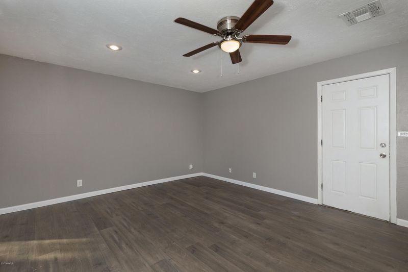 3942 W Northview Ave, Phoenix, AZ 85051