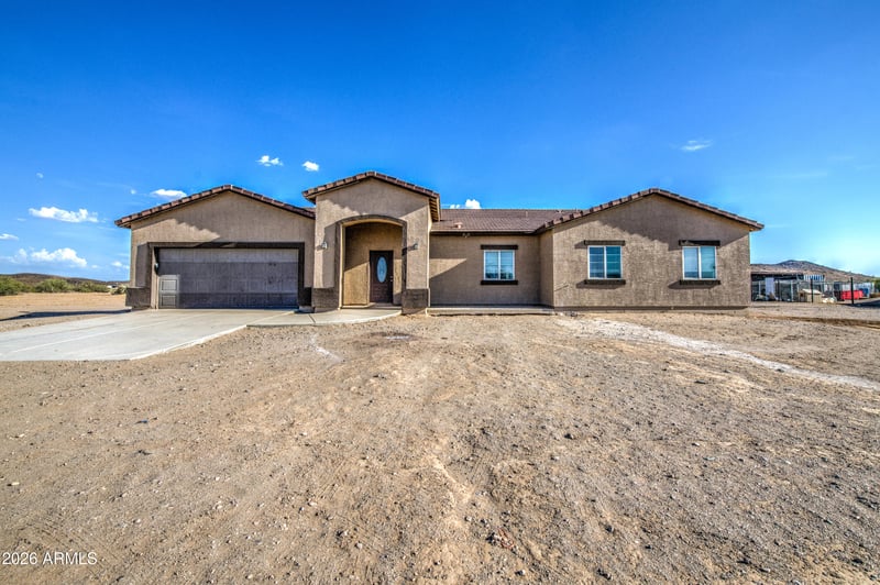 39425 Buckeye Rd, Tonopah, AZ 85354