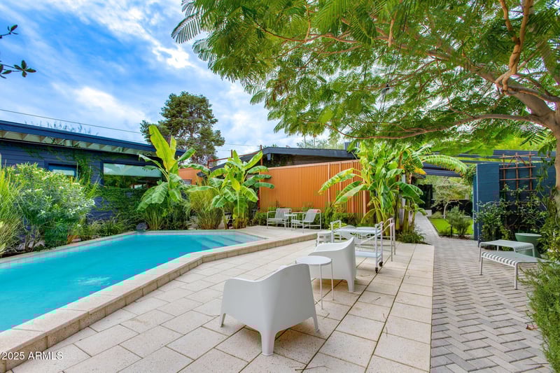 3943 45th Pl, Phoenix, AZ 85018