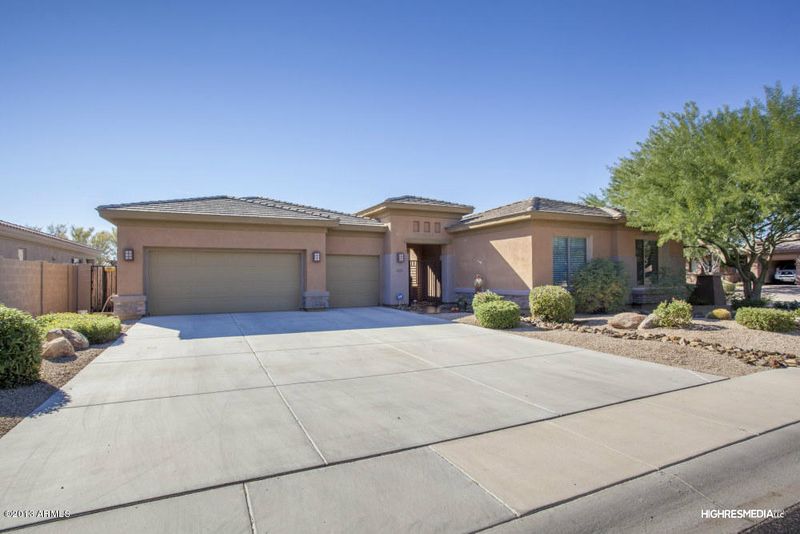 3943 E Hashknife Rd, Phoenix, AZ 85050