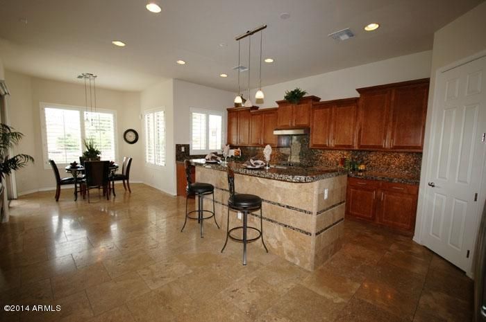 3943 E Parkside Ln, Phoenix, AZ 85050