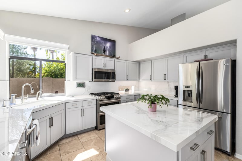 3943 N Santiago --, Mesa, AZ 85215