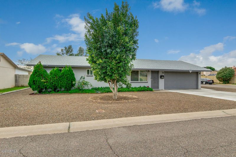 3943 W Griswold Rd, Phoenix, AZ 85051