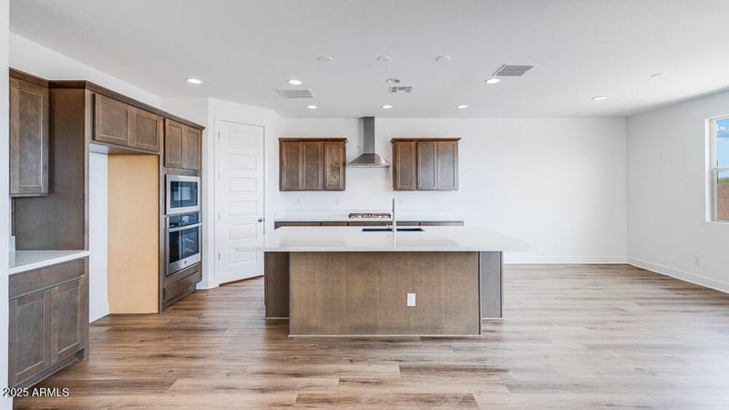 3944 Ghost Flower Ln, San Tan Valley, AZ 85140