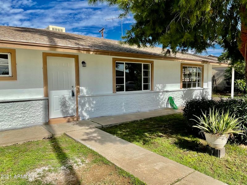 3944 W Cambridge Ave, Phoenix, AZ 85009