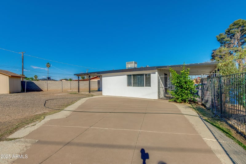 3944 Wilshire Dr, Phoenix, AZ 85009