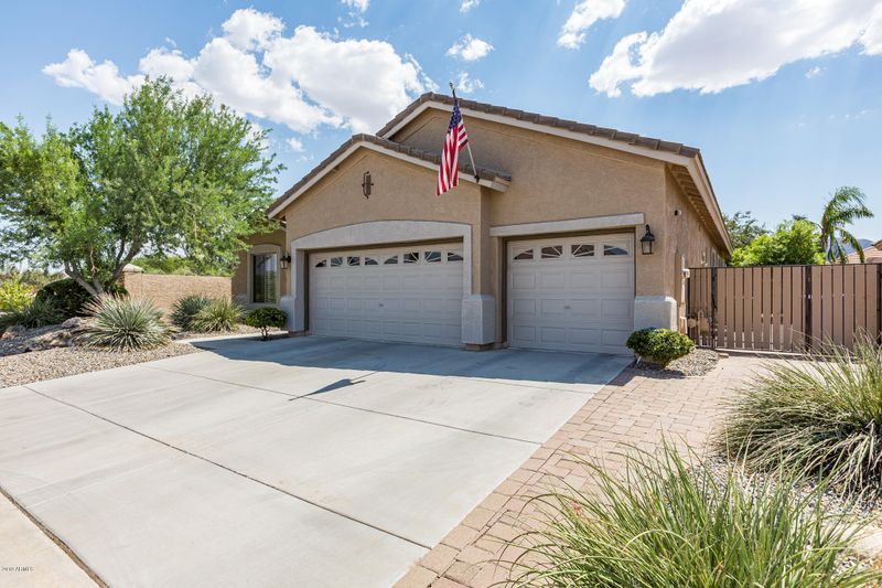 3945 E Vallejo Dr, Gilbert, AZ 85298