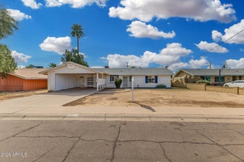 3945 Orange Dr, Phoenix, AZ 85019