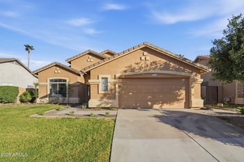 3945 S Cactus Wren Dr, Chandler, AZ 85248