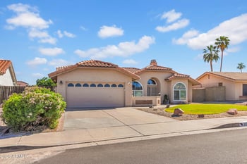 3945 Salinas St, Phoenix, AZ 85044