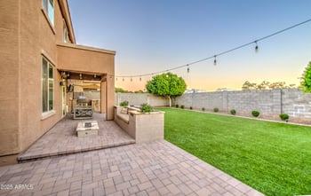 3945 Salter Dr, Glendale, AZ 85308