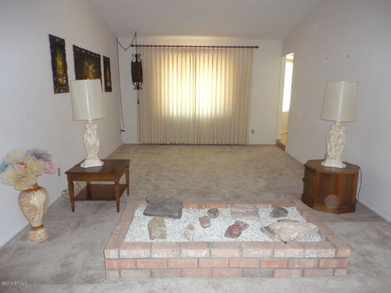 3945 W Meadow Dr, Glendale, AZ 85308