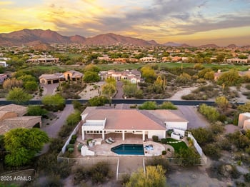 3946 Pinnacle Hills Cir, Mesa, AZ 85207