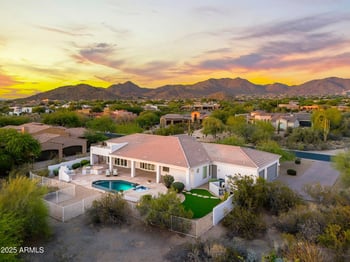 3946 Pinnacle Hills Cir, Mesa, AZ 85207