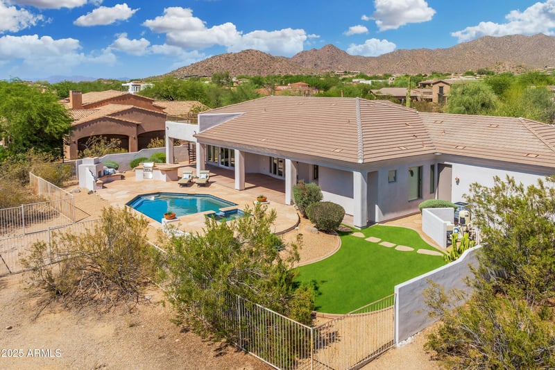 3946 Pinnacle Hills Cir, Mesa, AZ 85207