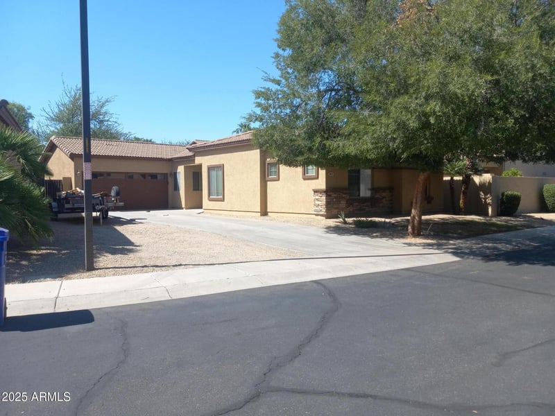 3947 Roundabout Cir, Chandler, AZ 85226