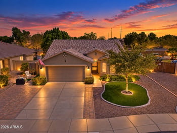 3947 S Soho Ln, Chandler, AZ 85286