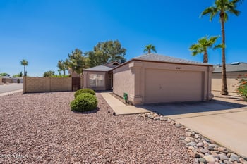 3947 W Camino Del Rio St, Glendale, AZ 85310