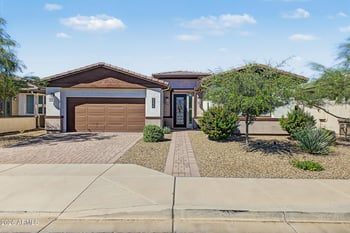 39478 N Trajen Pl, San Tan Valley, AZ 85140