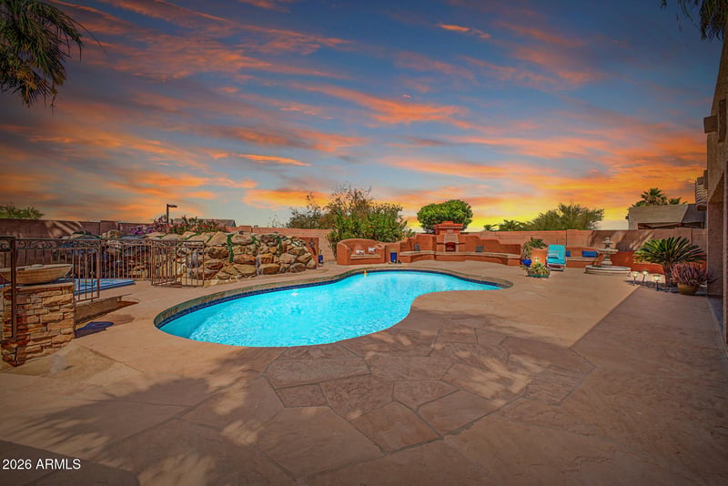 3948 N Ranier --, Mesa, AZ 85215