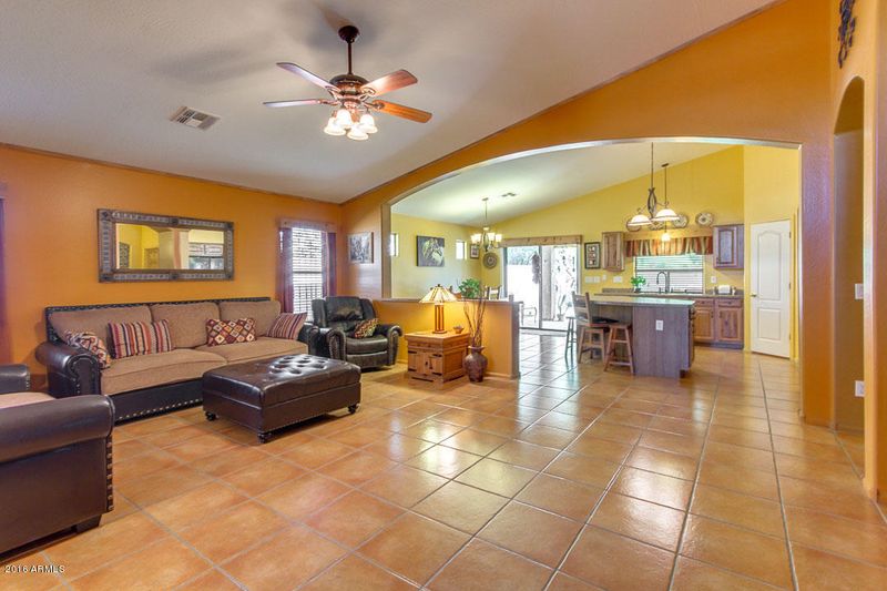 3949 E Citrine Rd, San Tan Valley, AZ 85143