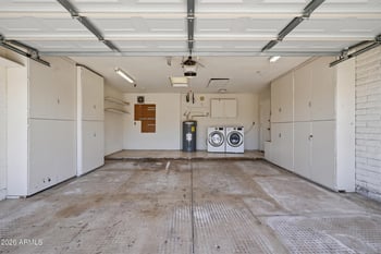 3950 Aster Dr, Phoenix, AZ 85029