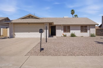 3950 Aster Dr, Phoenix, AZ 85029