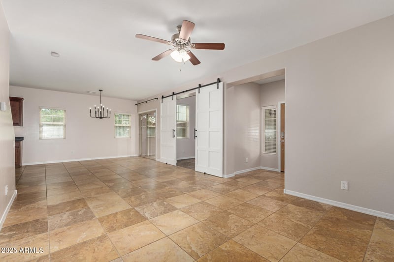 3951 Cat Balue Dr, Phoenix, AZ 85050