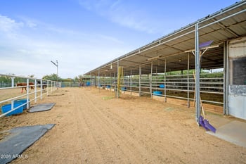 39510 12th St, Phoenix, AZ 85086