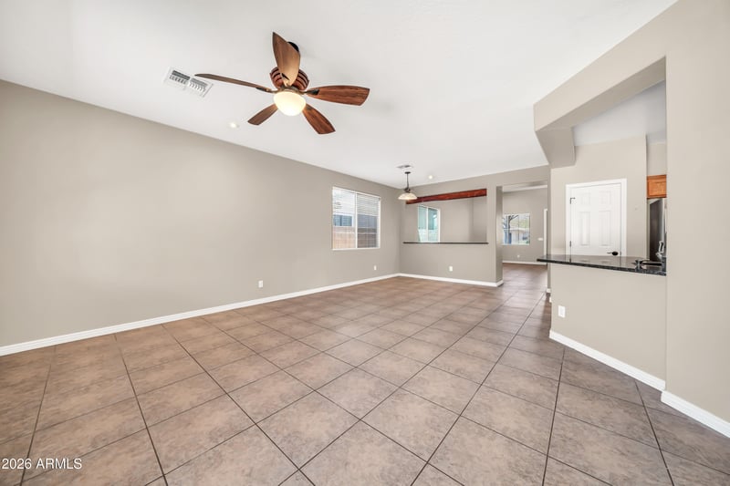 39517 N Hillerman Way, Phoenix, AZ 85086