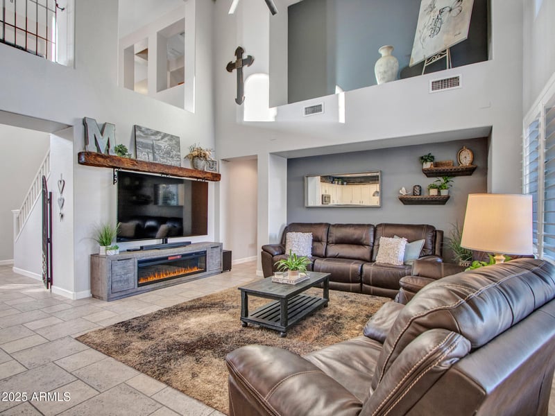 39519 Rolling Green Ct, Anthem, AZ 85086