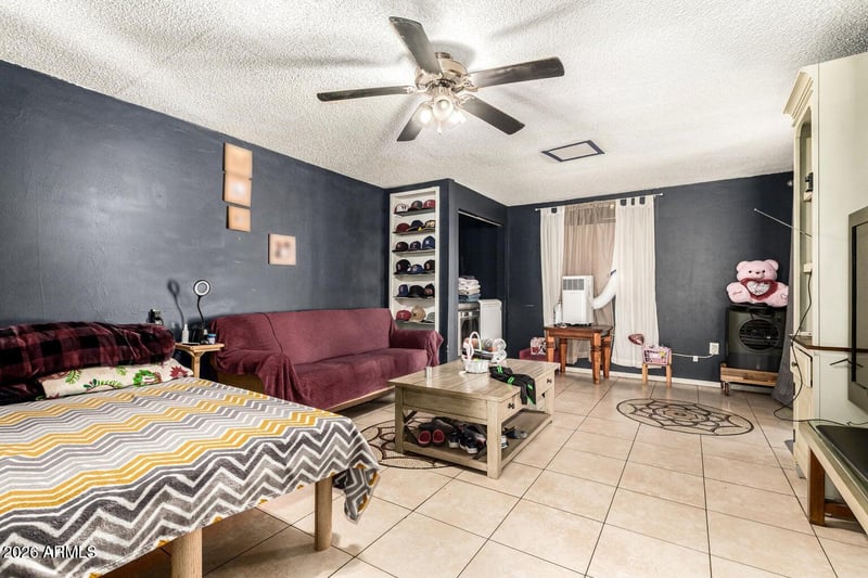 3952 Hubbell St, Phoenix, AZ 85009