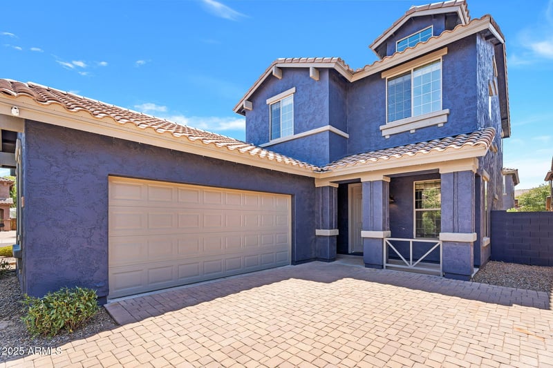 3953 Kesler Ln, Gilbert, AZ 85295