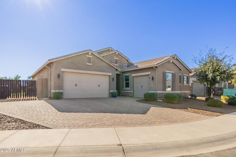 3953 Mia Ln, Gilbert, AZ 85298