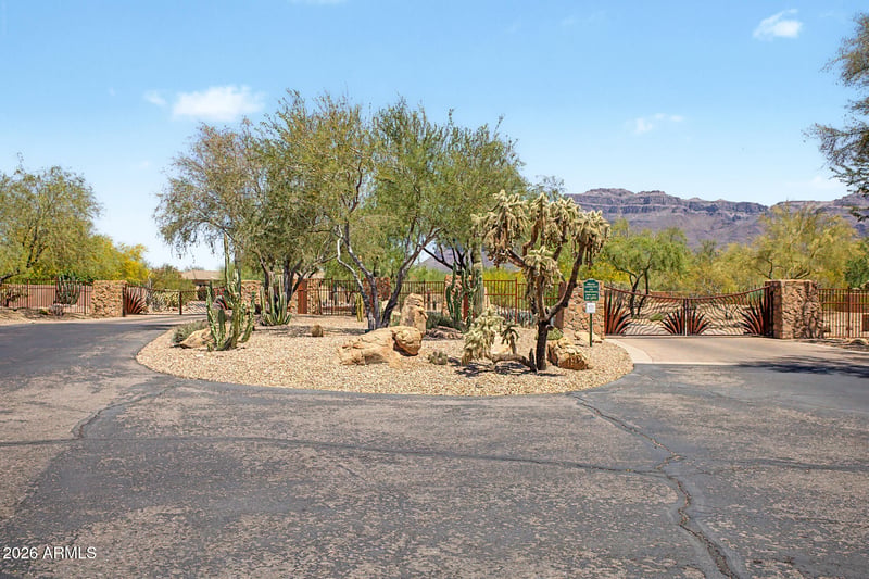 3954 S Summit Trl #10, Gold Canyon, AZ 85118
