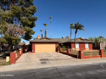 3954 Wood Dr, Phoenix, AZ 85029