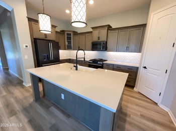 3956 Arabian Dr, Gilbert, AZ 85296