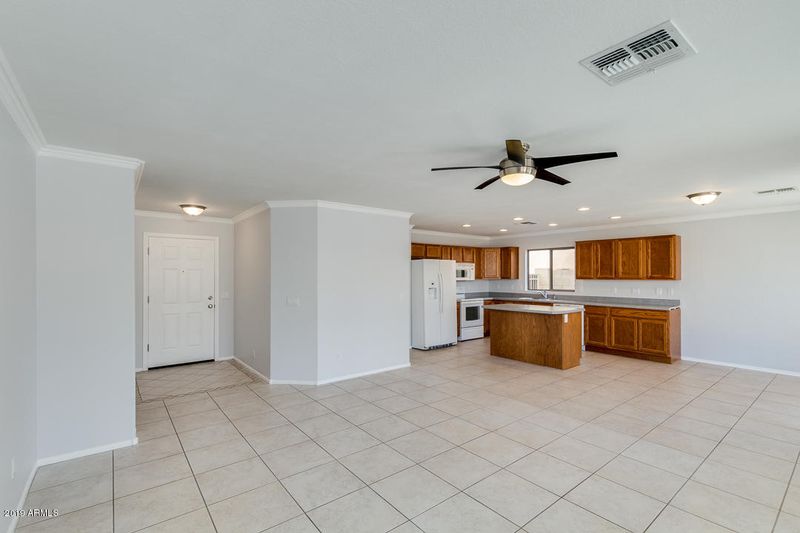 3956 E Lambeth Pl, San Tan Valley, AZ 85140