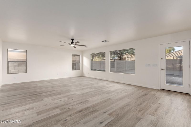 3956 E Tanzanite Ln, San Tan Valley, AZ 85143