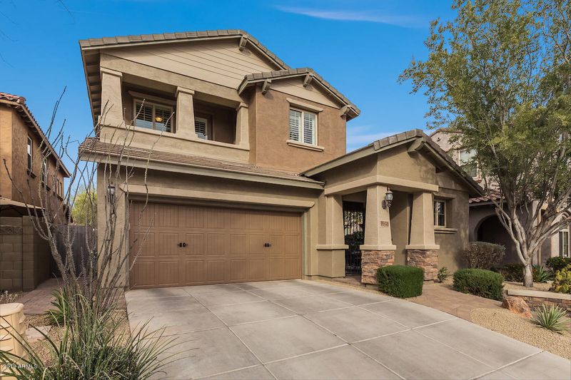 3958 E Waller Ln, Phoenix, AZ 85050