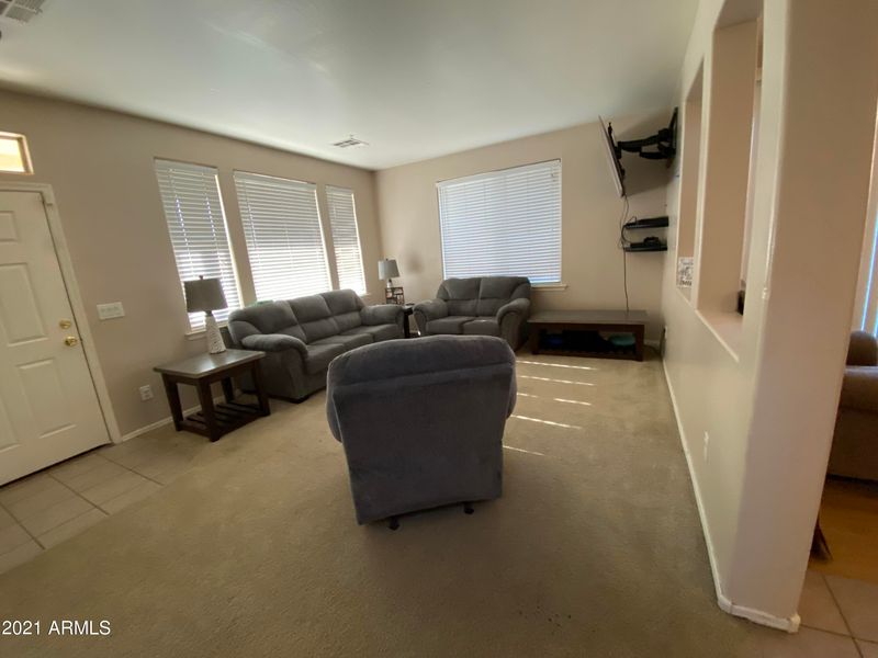 3958 E Yeager Dr, Gilbert, AZ 85295