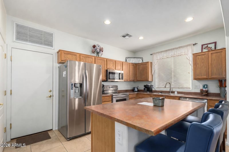 3959 E Pollack St, Phoenix, AZ 85042