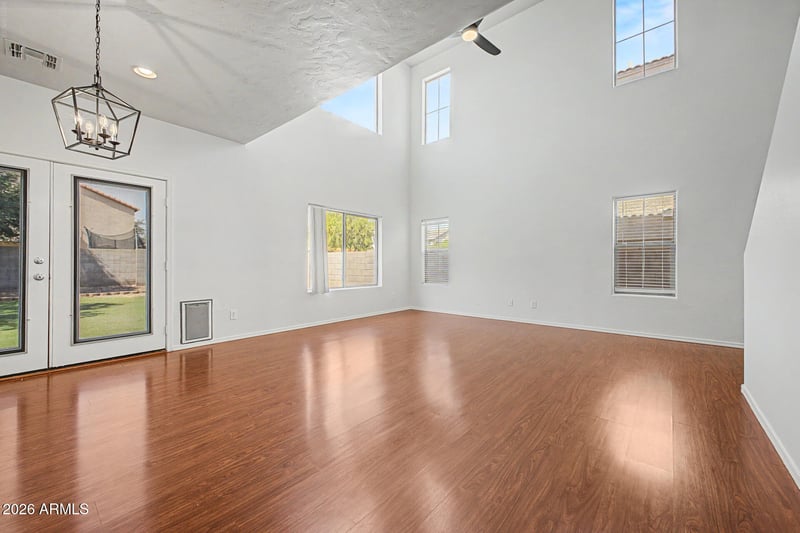 396 E Bradstock Way, San Tan Valley, AZ 85140