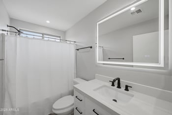 396 Maddison St, San Tan Valley, AZ 85140